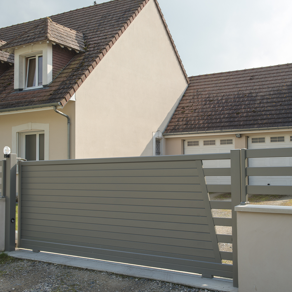alu-concept-habitat-portail-aluminium